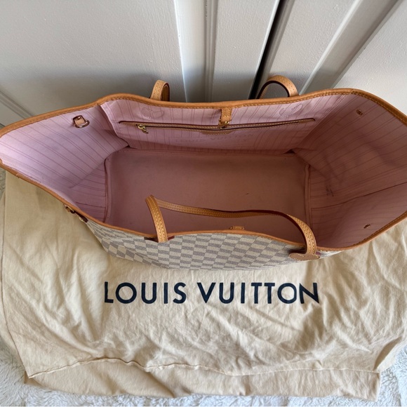 Authentic Louis Vuitton GM Neverfull - Picture 10 of 10
